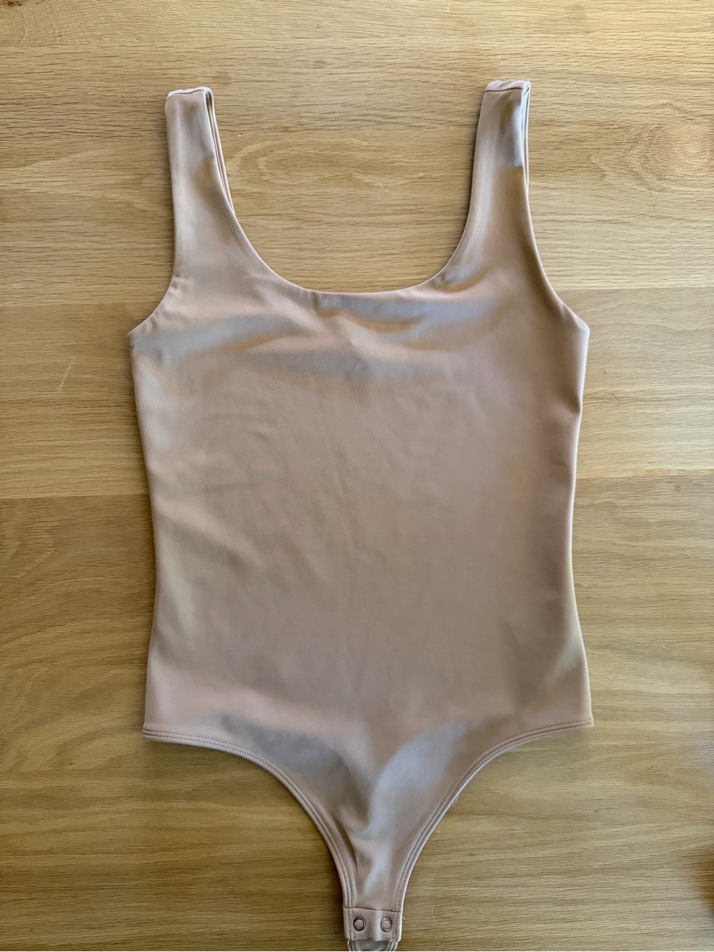 NWOT Express Nude Scoop Neck Bodysuit, Size Small